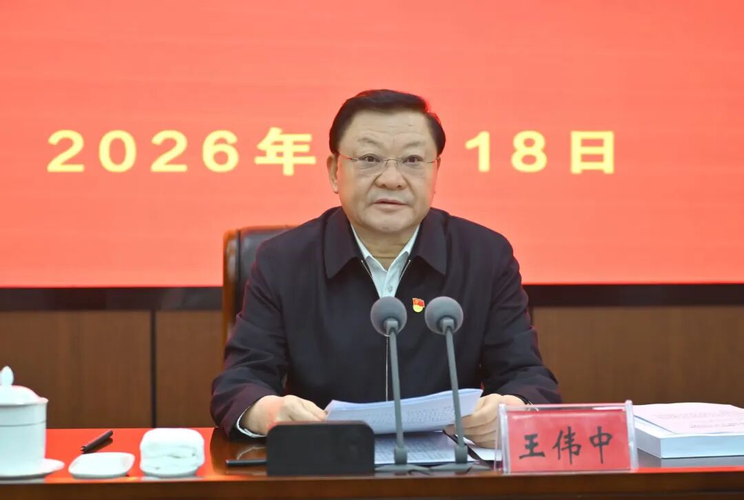 40060826A1B62846CBC2F304C7A40DB4